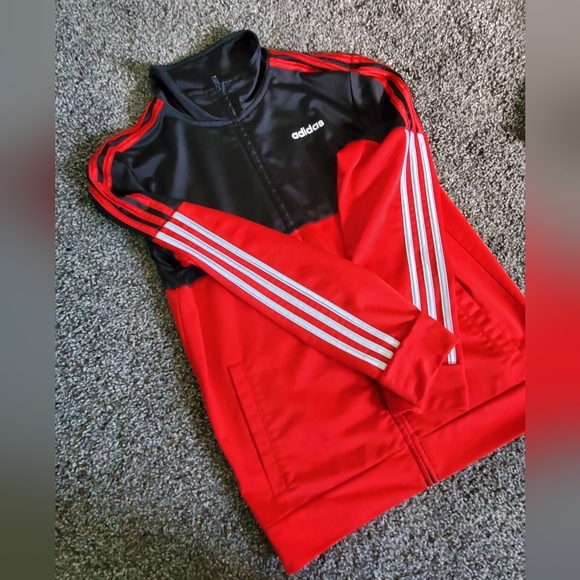 Excellent condition boys lightweight track jacket - Picture 1 of 4